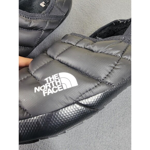 North Face ThermoBall Shoes Womens Size 10 Black Faux Fur Slippers Quilted Warm - Picture 2 of 10